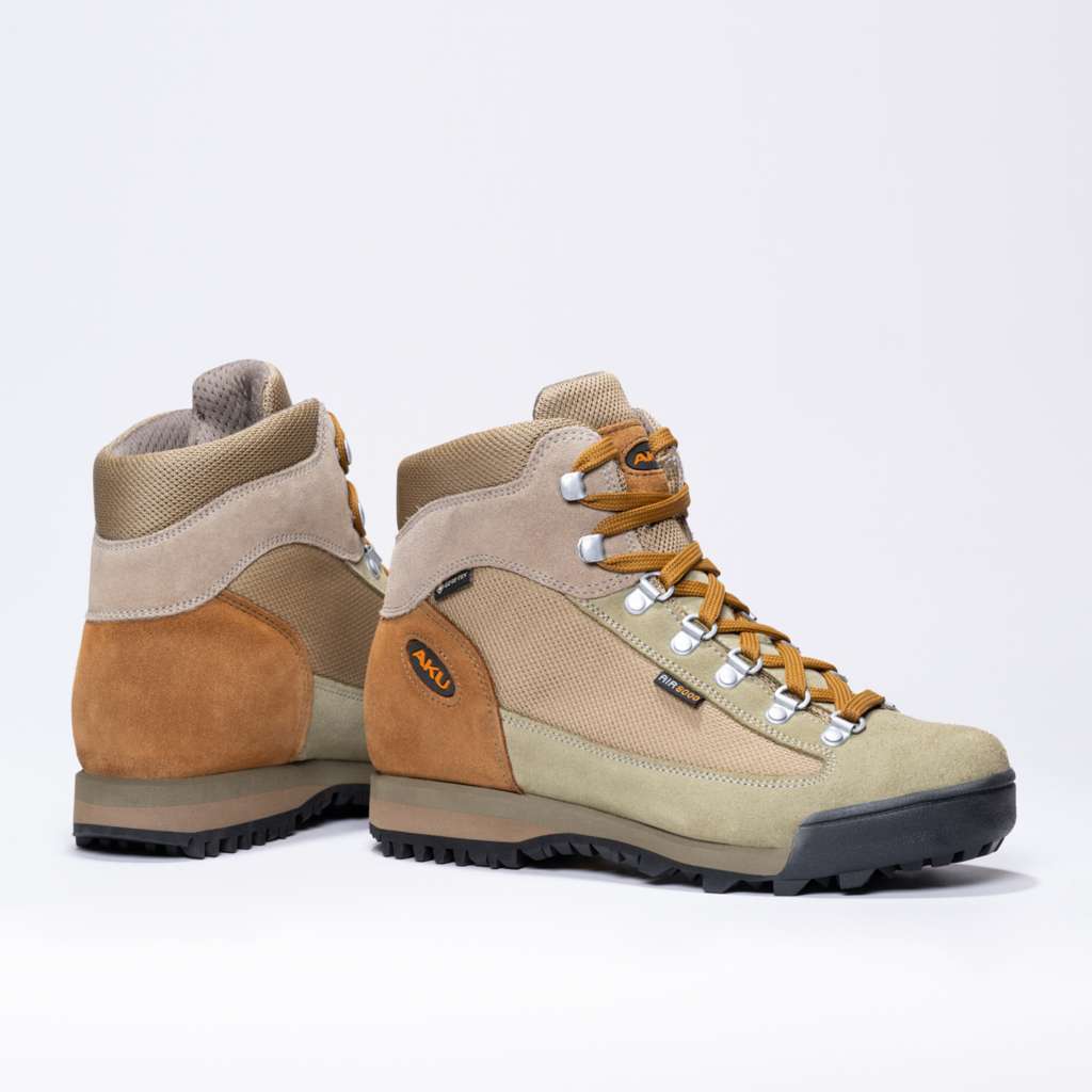 AKU Ultra Light Original GTX Ws Sabbia-Oliva vista paio completo