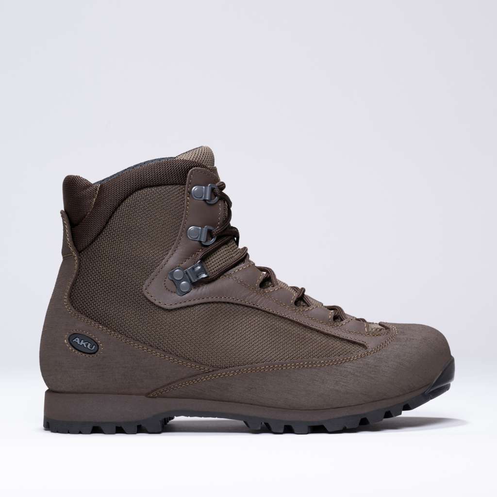 AKU Pilgrim GTX Combat FG M Marrone vista tre quarti