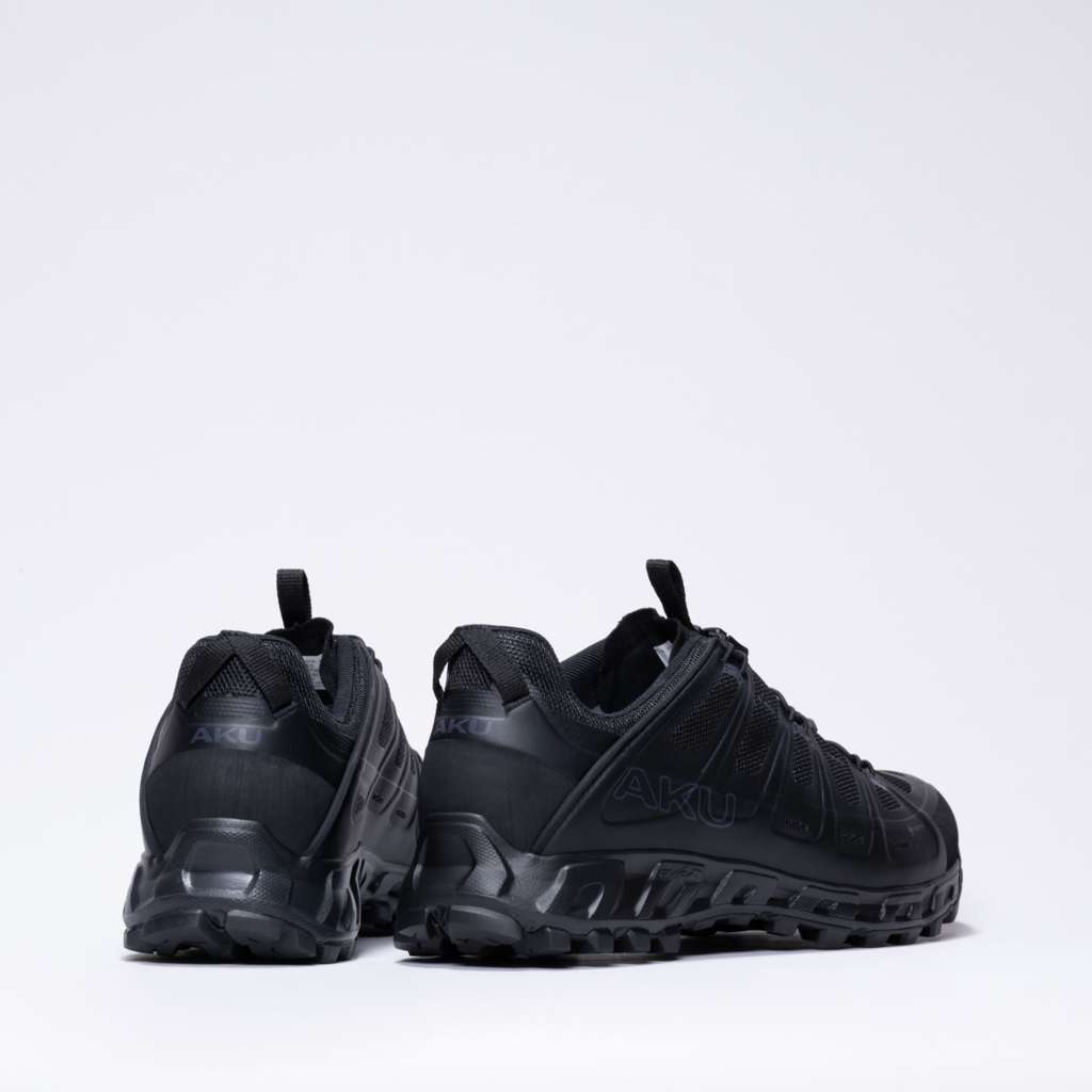 AKU Selvatica Tactical GTX Nero vista posteriore