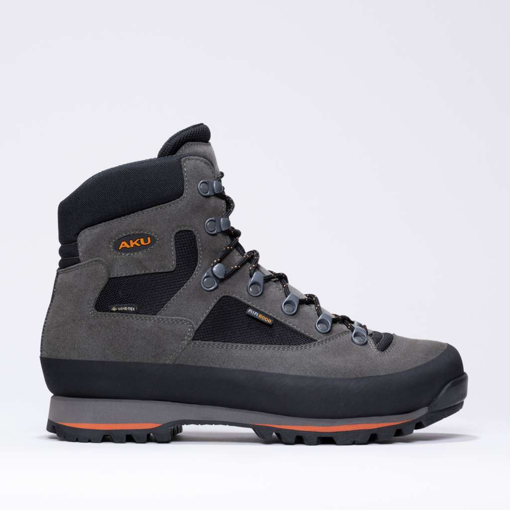 AKU Conero GTX Nero-Grigio vista tre quarti