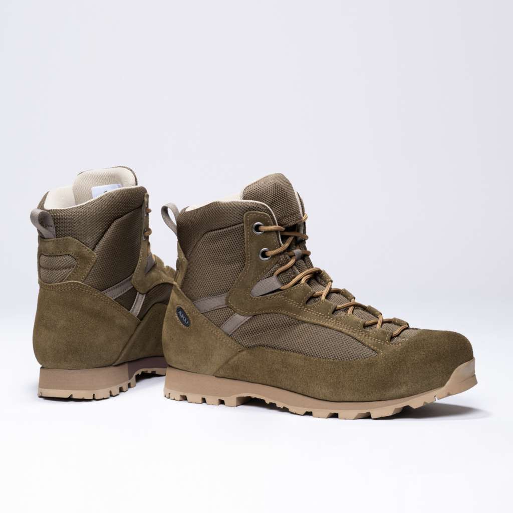 AKU Pilgrim TSC DS Verde vista paio completo