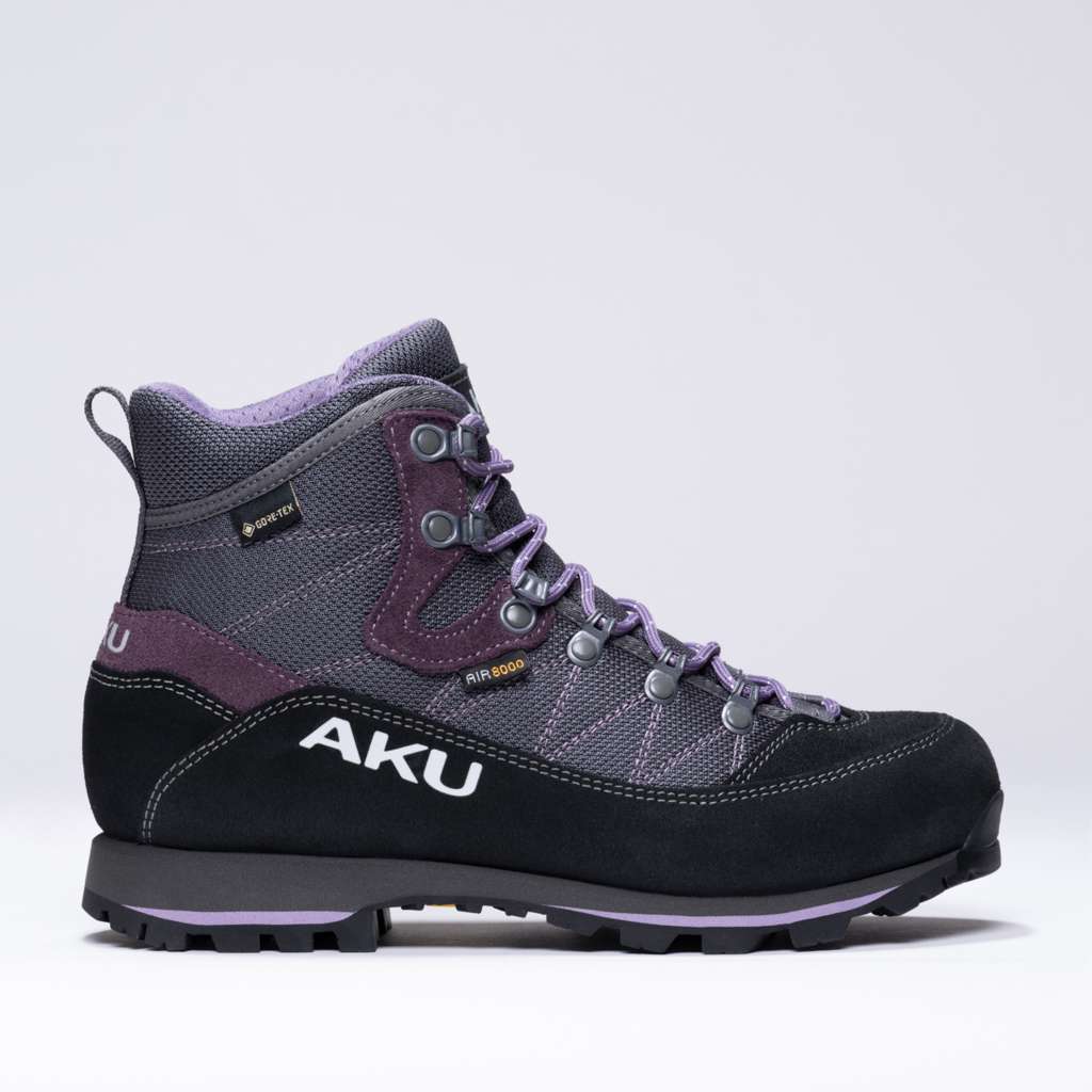 AKU Trekker Lite III Wide GTX Ws Antracite-Viola vista tre quarti