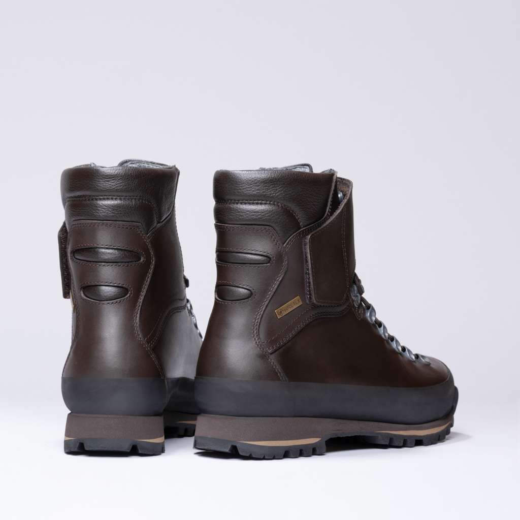 AKU Jager Evo Low GTX Marrone vista posteriore