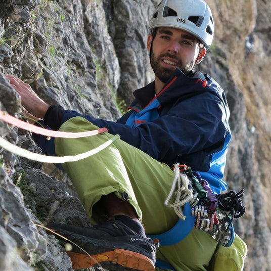 Federico Menegatti - test scarpa da avvicinamento Rock