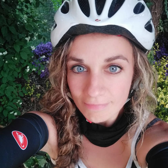 Laura Donazzan - test scarpa da avvicinamento Rock