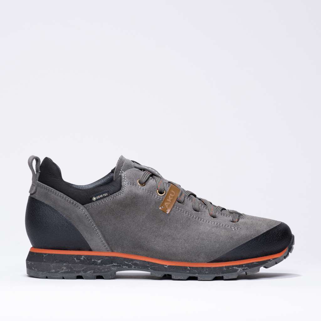 AKU Bellamont IV Suede GTX Grigio-ruggine vista tre quarti