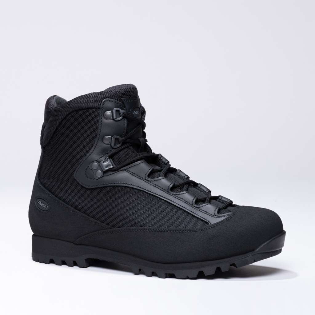 AKU Pilgrim GTX Combat FG M Nero vista laterale