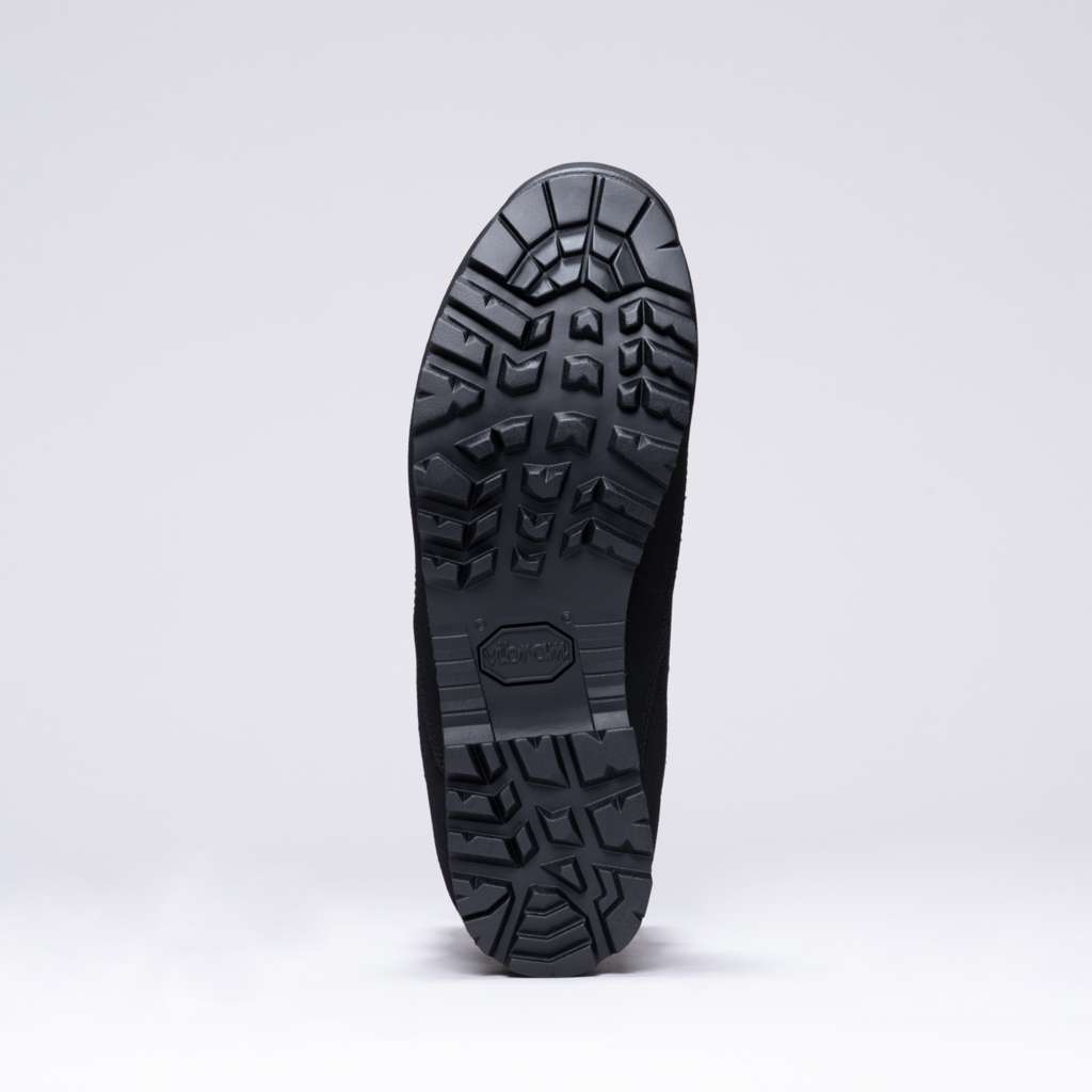 AKU Pilgrim GTX Combat FG M Nero suola