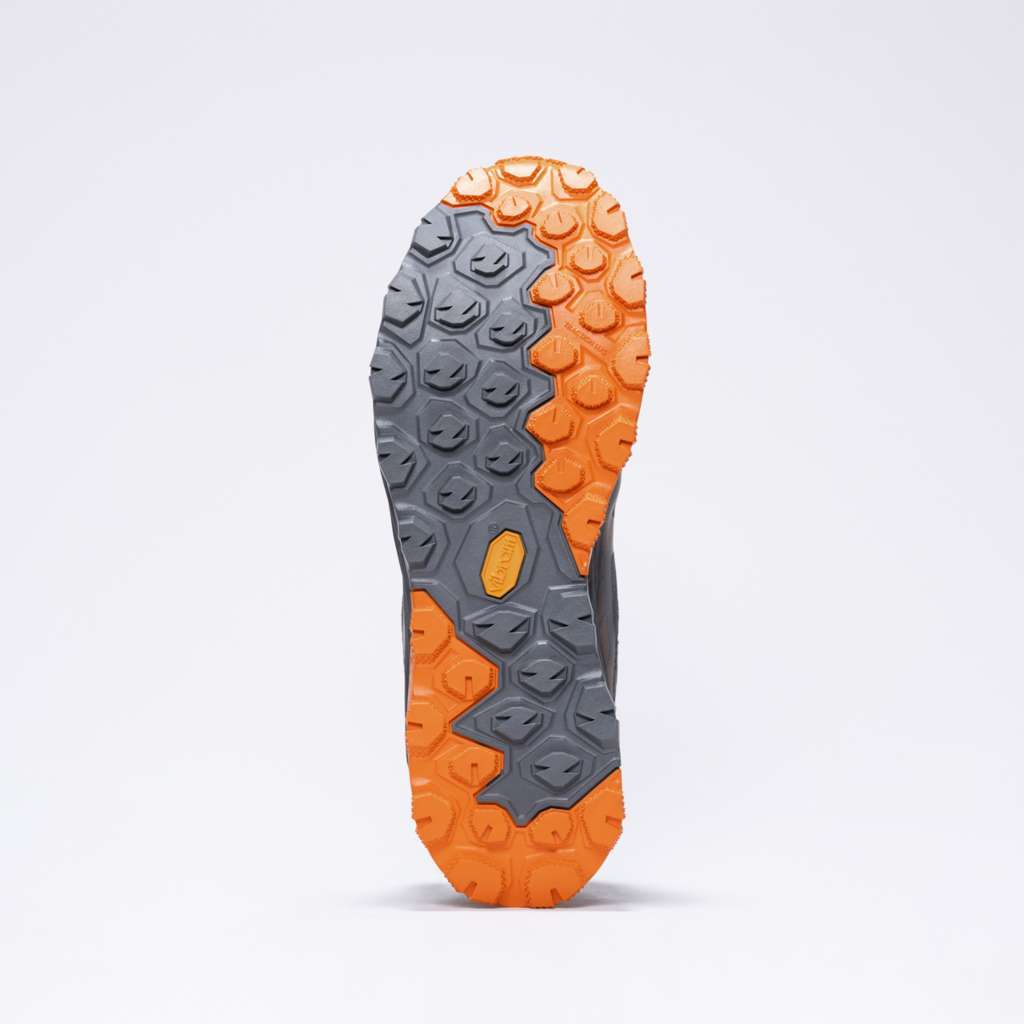 AKU Flyrock GTX Nero-Arancio suola