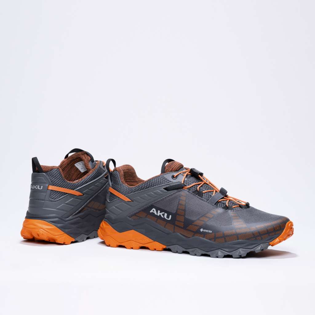 AKU Flyrock GTX Nero-Arancio vista paio completo