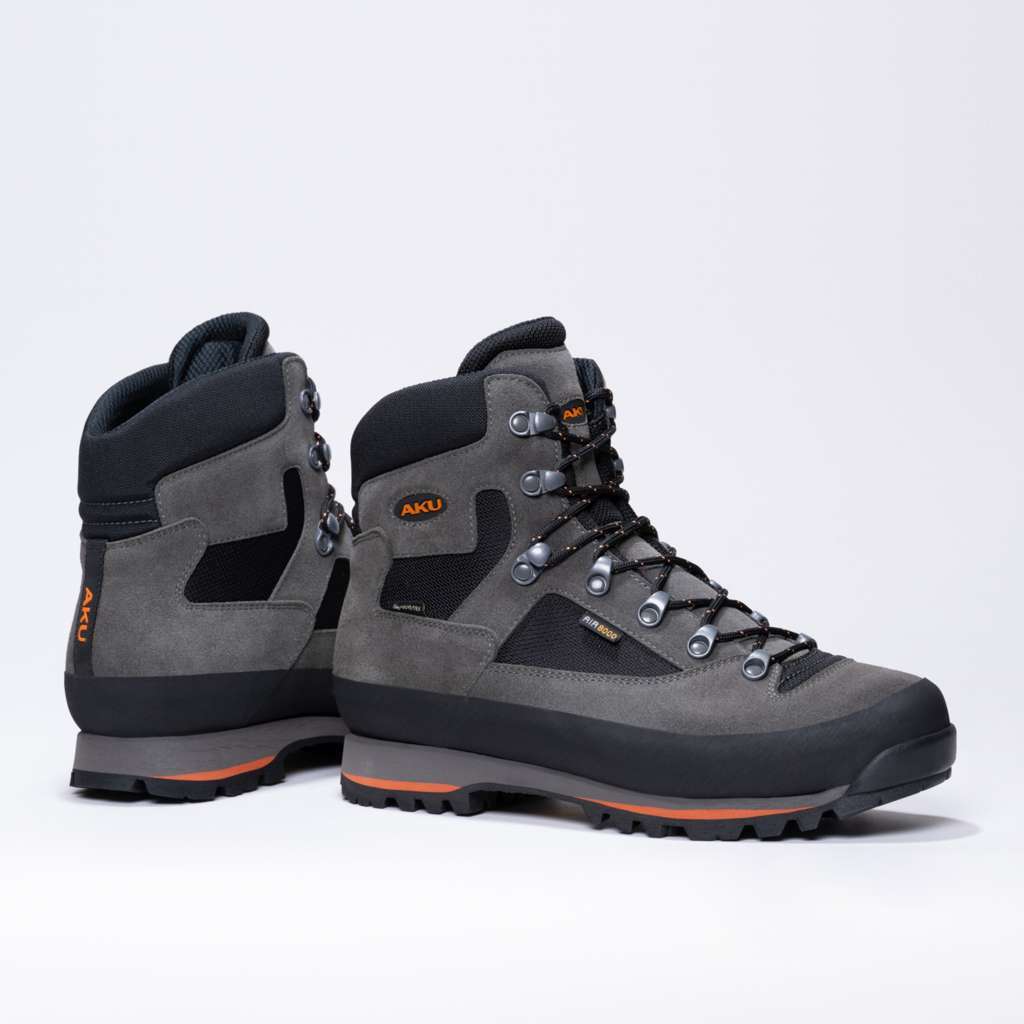 AKU Conero GTX Nero-Grigio vista paio completo