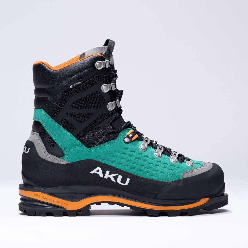 AKU Hayatsuki GTX Ws Menta-Nero vista tre quarti