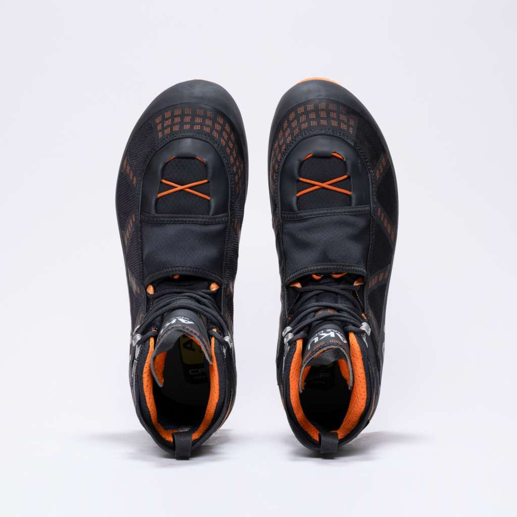 AKU Viaz DFS GTX Nero-Arancio vista dall'alto