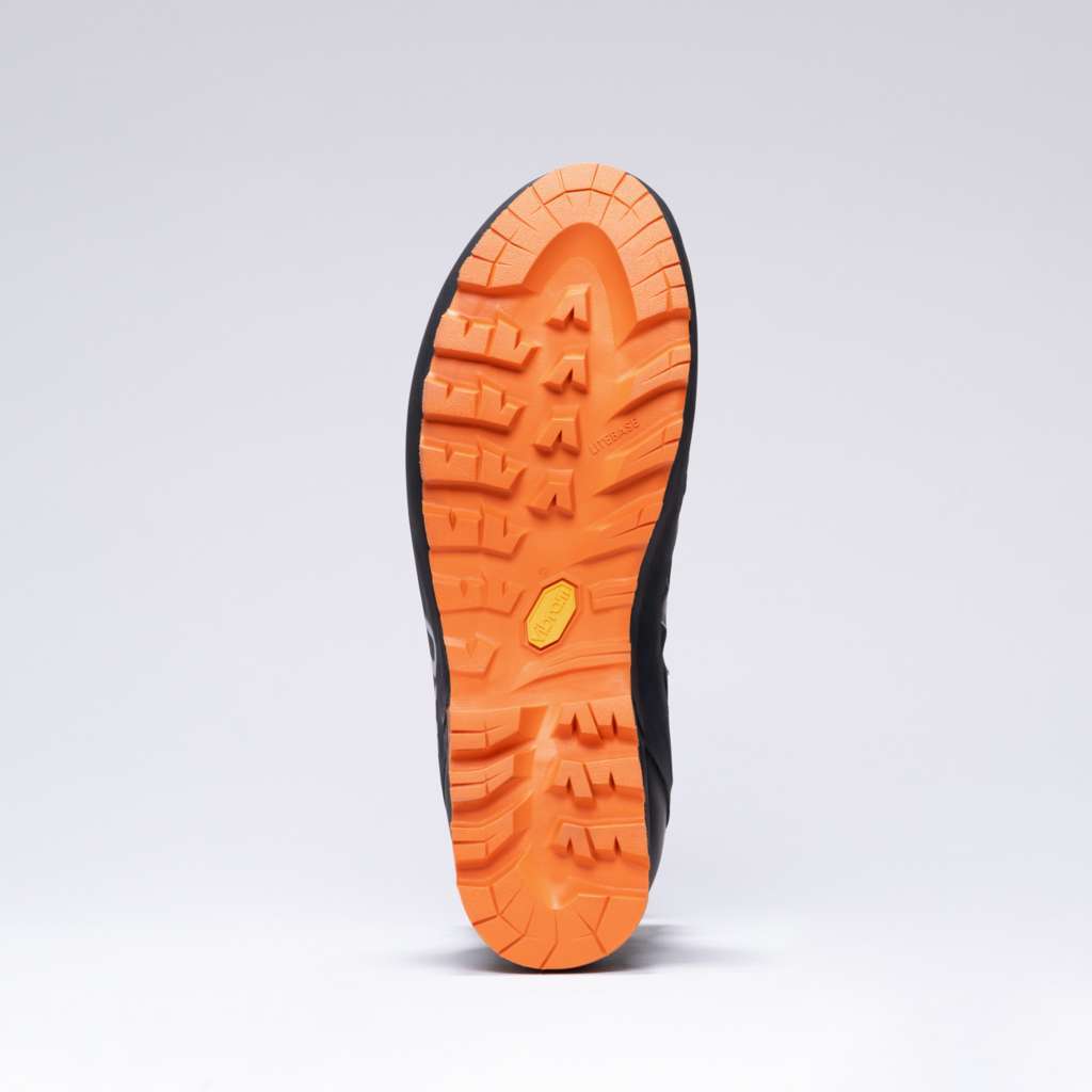 AKU Viaz DFS GTX Nero-Arancio suola