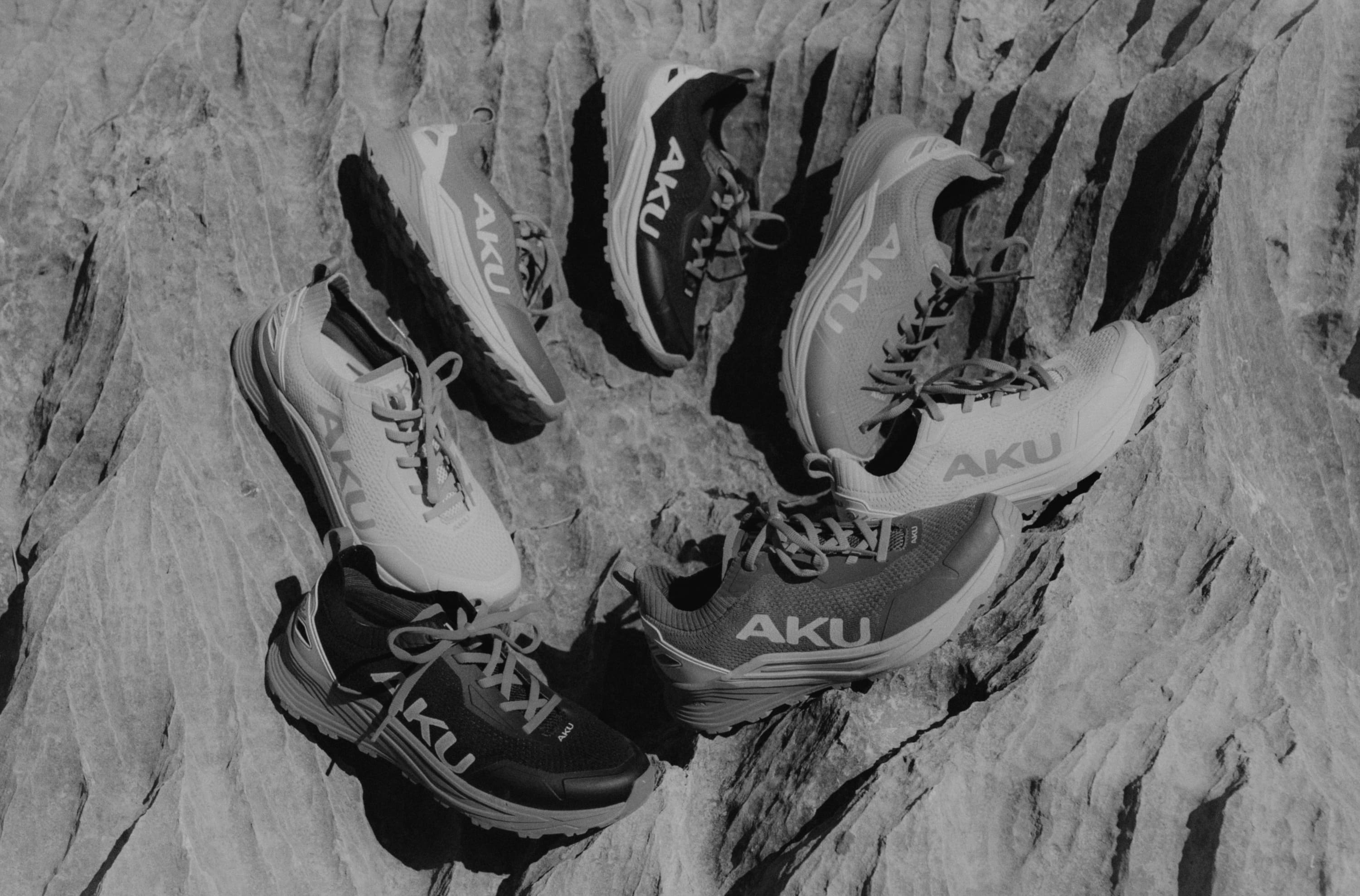 Scarpe AKU Aira immagine bianco e nero