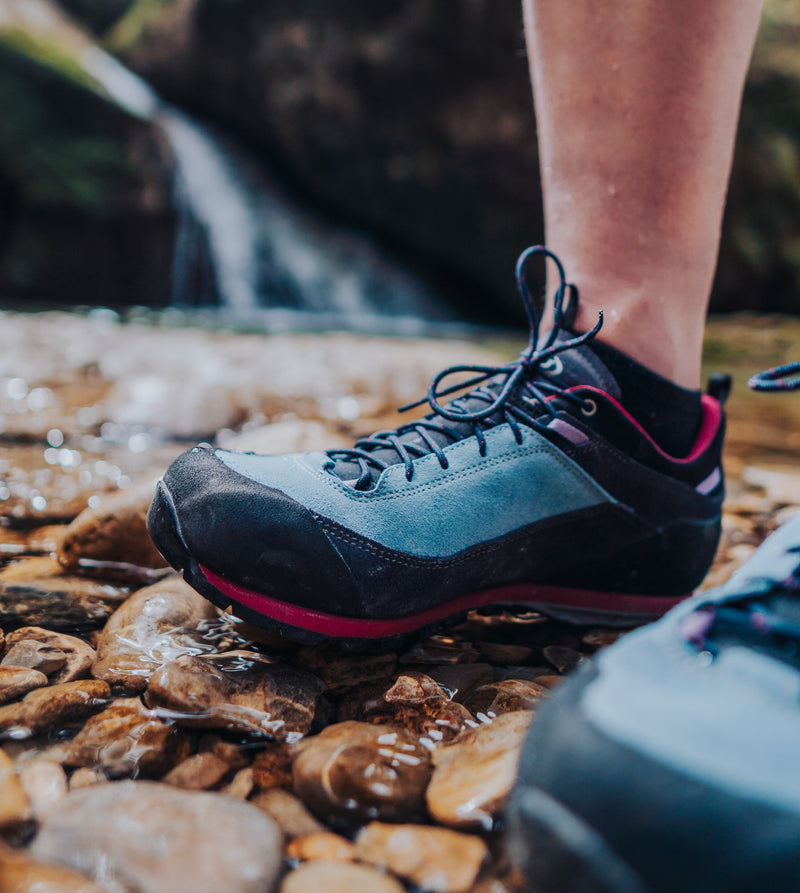 Scarpe basse da hiking AKU Link GTX